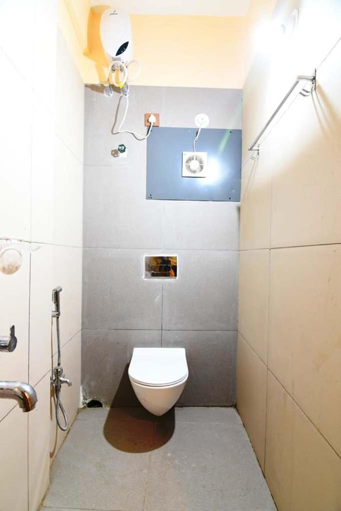 N B Sonar Bangla Hotel Kalyani ภายนอก รูปภาพ