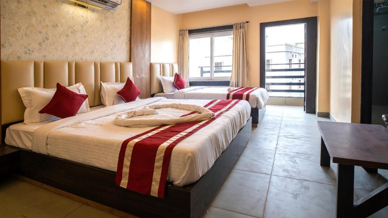 N B Sonar Bangla Hotel Kalyani ภายนอก รูปภาพ