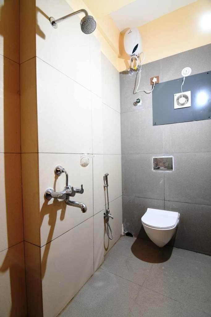 N B Sonar Bangla Hotel Kalyani ภายนอก รูปภาพ