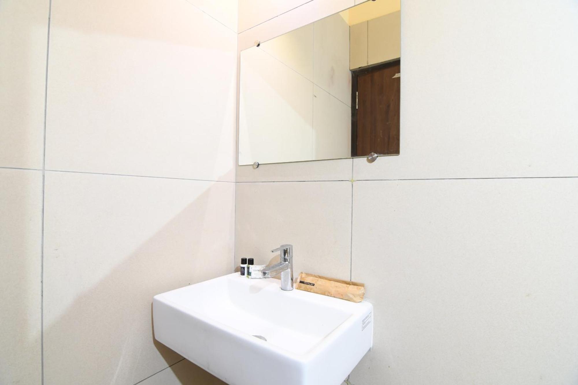 N B Sonar Bangla Hotel Kalyani ภายนอก รูปภาพ