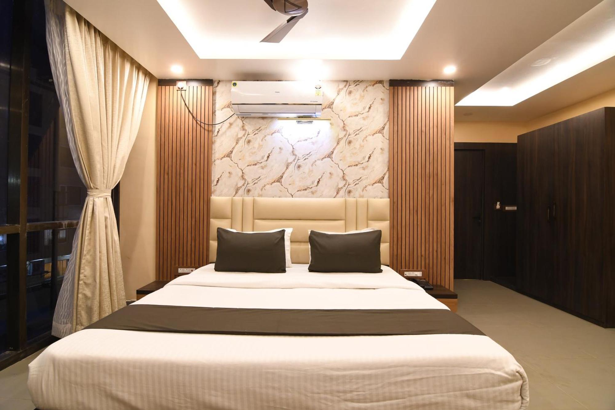 N B Sonar Bangla Hotel Kalyani ภายนอก รูปภาพ