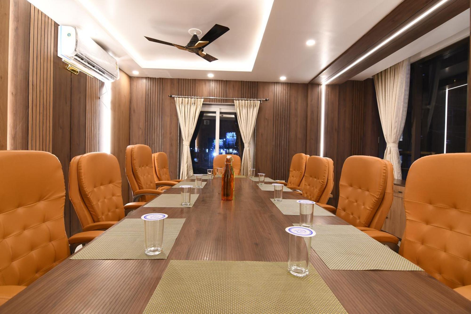 N B Sonar Bangla Hotel Kalyani ภายนอก รูปภาพ