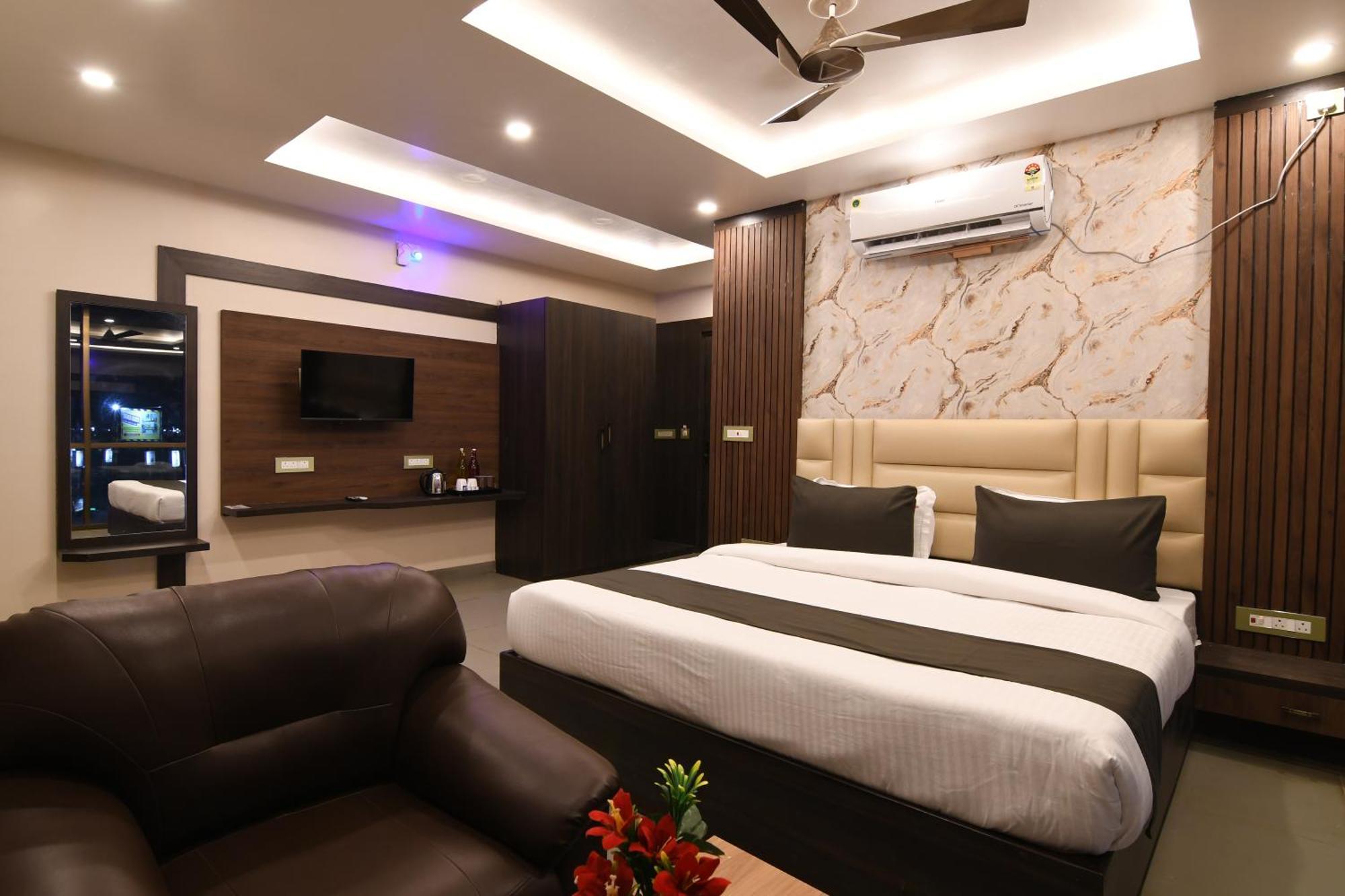 N B Sonar Bangla Hotel Kalyani ภายนอก รูปภาพ